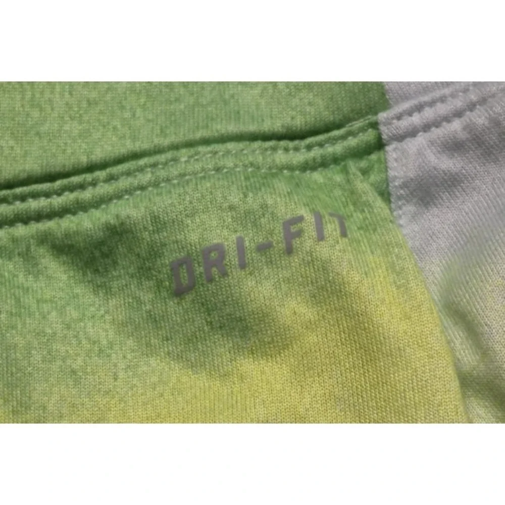 Nike Dri-Fit women's green/yellow/white tennis/golf skirt short under sz XL‎